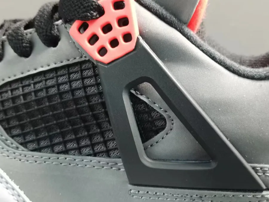 Jordan 4 Infrared