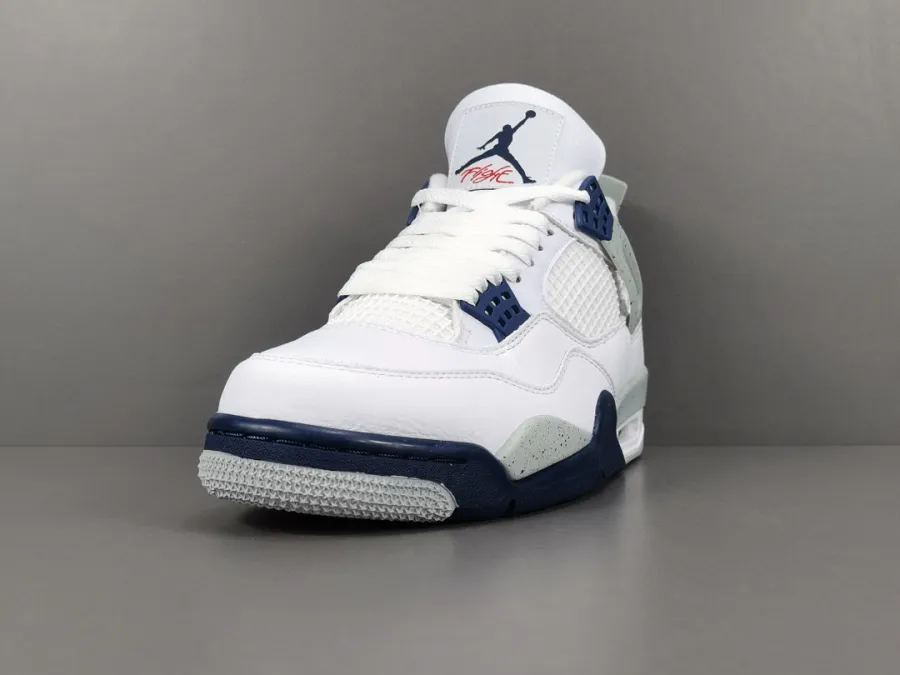 Jordan 4 Midnight Navy