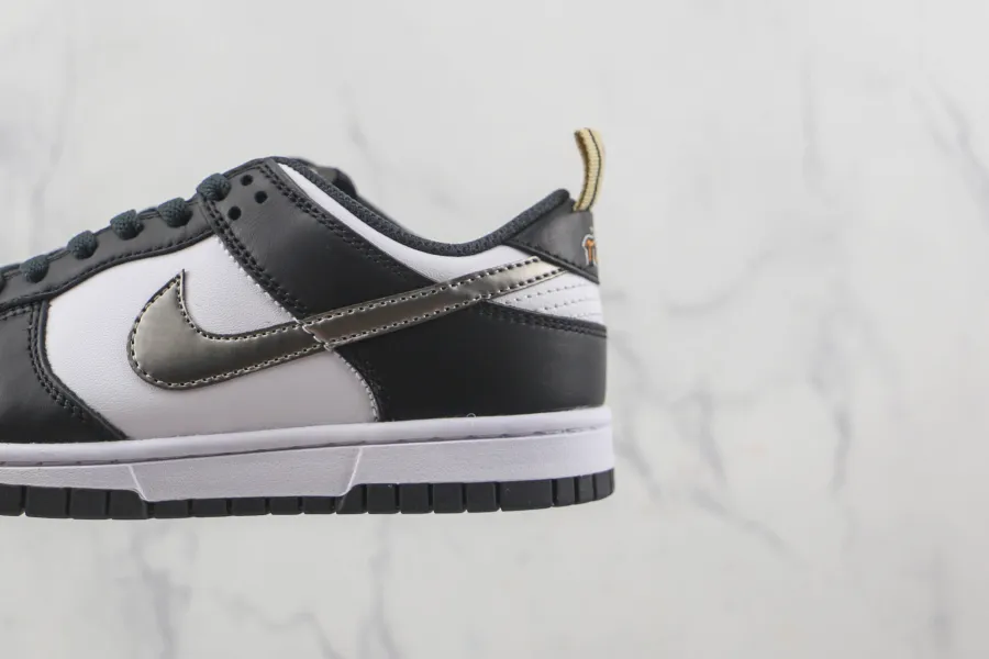 Nike Dunk Low Panda