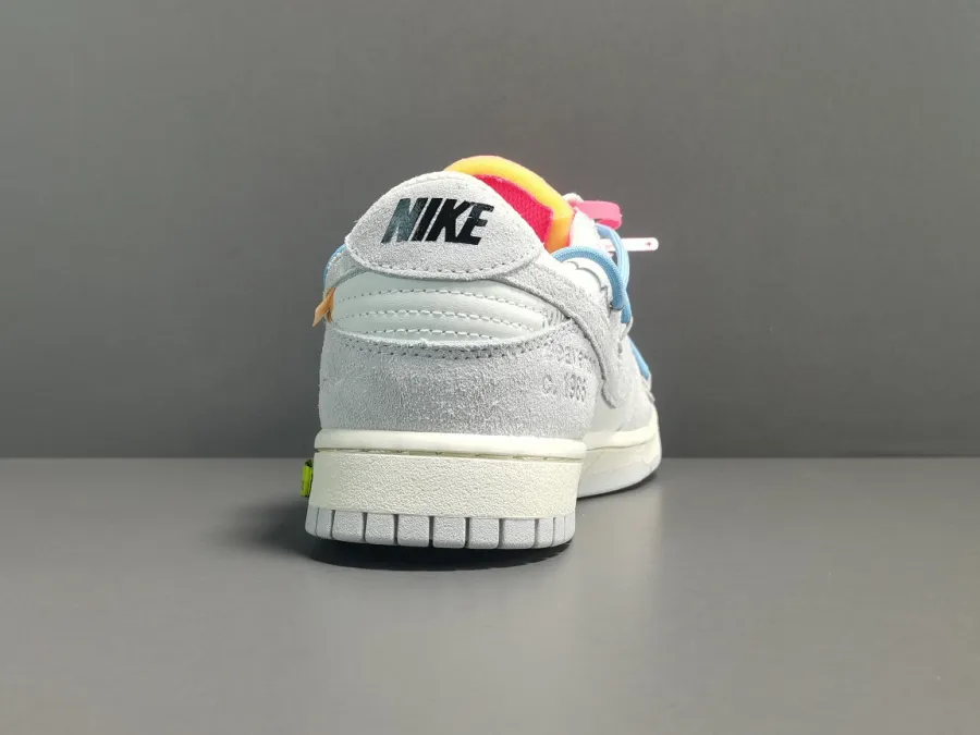 Off-White X Nike Dunk Low Lot 38