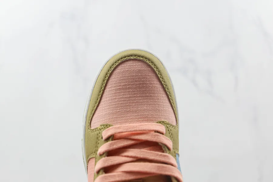 Dunk Low Sun Club - Arctic Orange Sanded Gold 