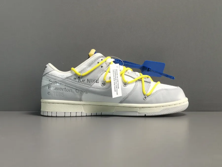 Off-White X Nike Dunk Low Lot 27