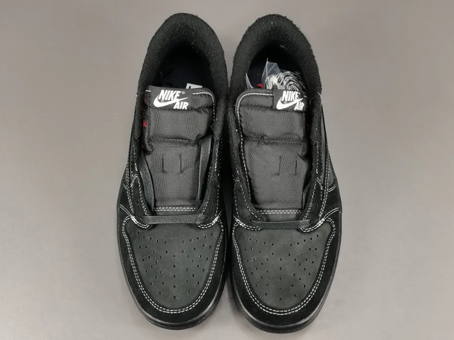 Travis Scott Jordan 1 Black/Phantom Low