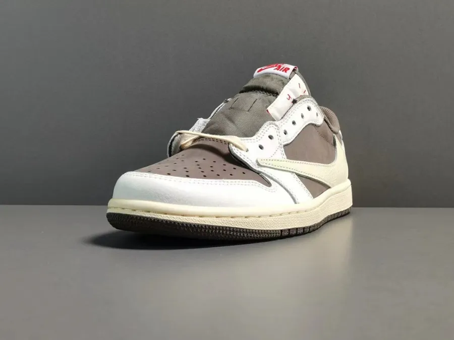 Travis Scott Jordan 1 Low Reverse Mocha