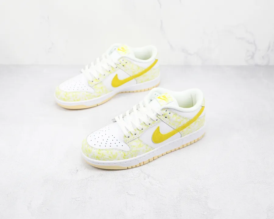 Dunk Low Yellow Strike