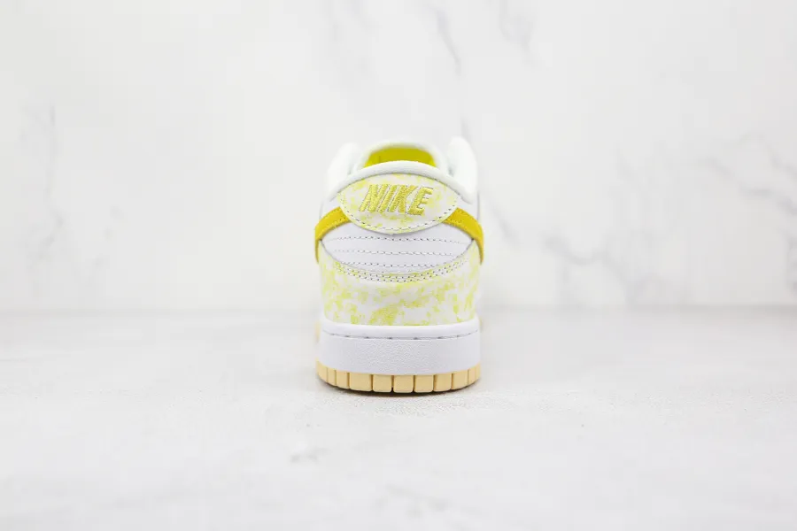 Dunk Low Yellow Strike