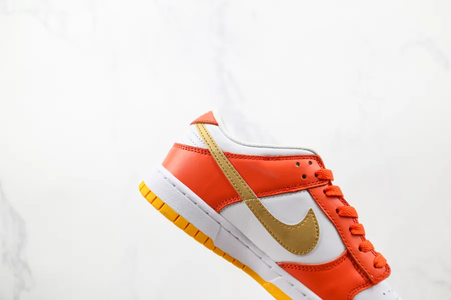 Nike Dunk Lows Golden Orange