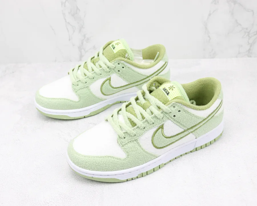 Dunk Low Wmns Fleece Pack Honeydew 