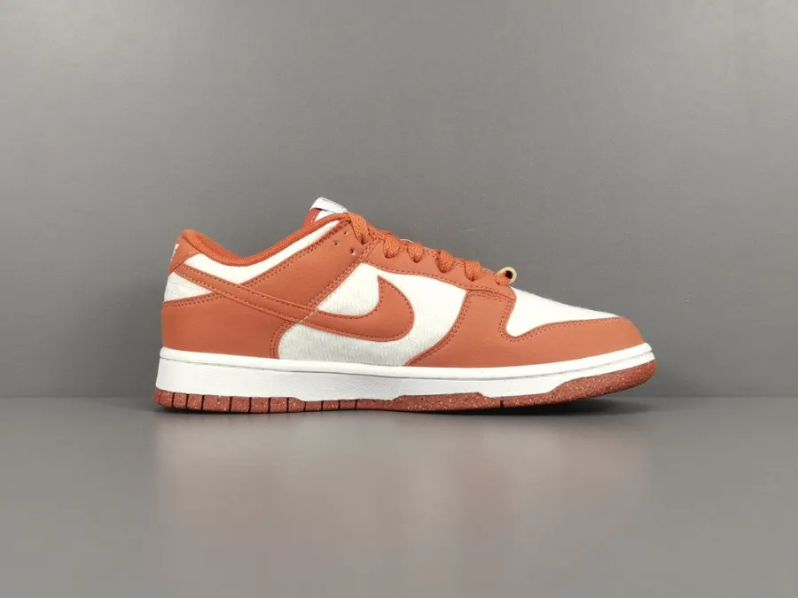 Nike Dunk Low Sun Club