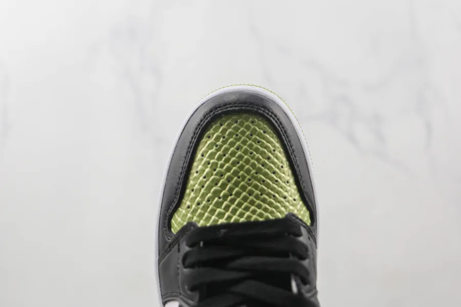 Wmns Air Jordan 1 Low Se Vivid Green Snakeskin 