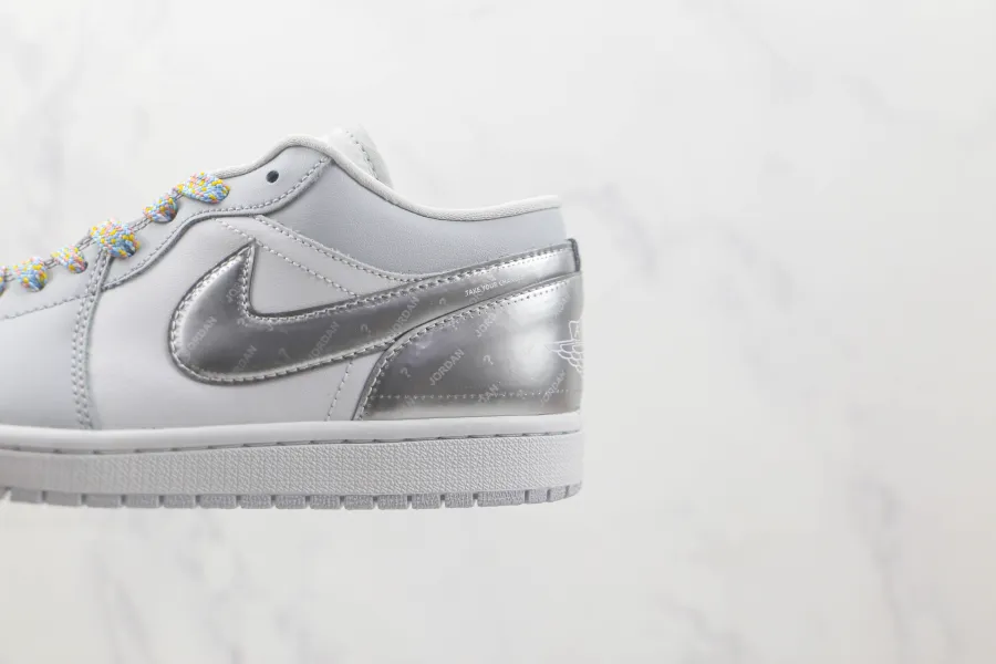 Air Jordan 1 Low Se Tear Away 