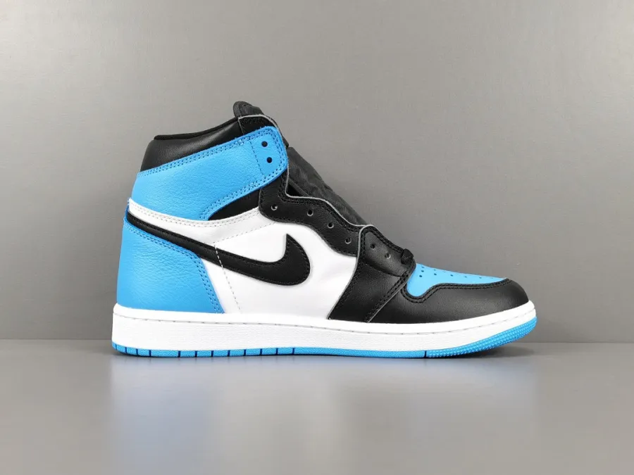 Air Jordan 1 Retro High Og University Blue  Unc Toe