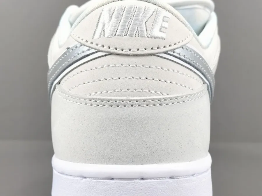 Concepts X Nike Sb Dunk Low White Lobster