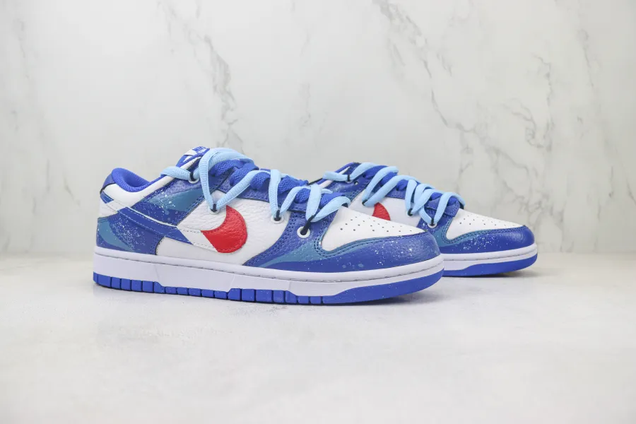 Nike Dunks Low White Black Blue