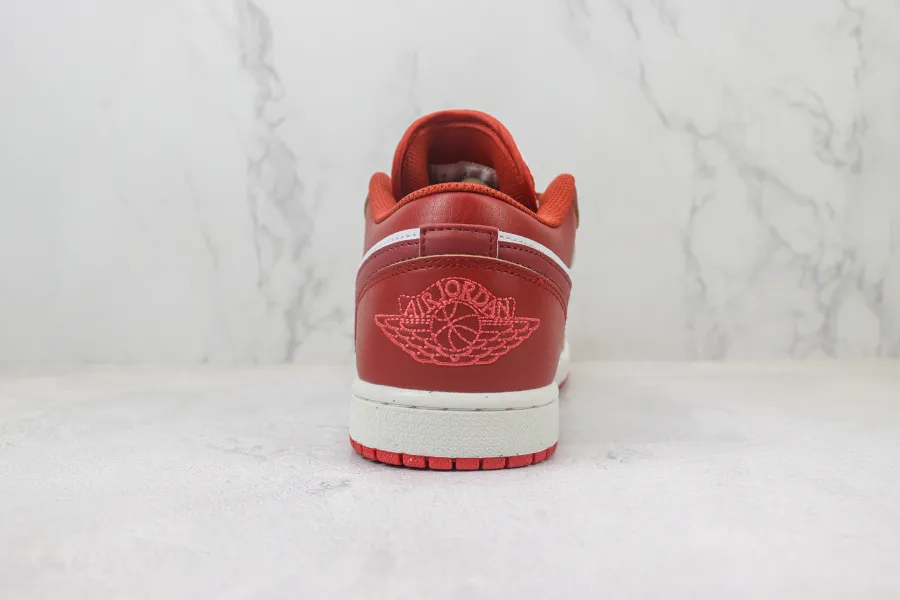 Air Jordan 1 Low Se Dune Red 