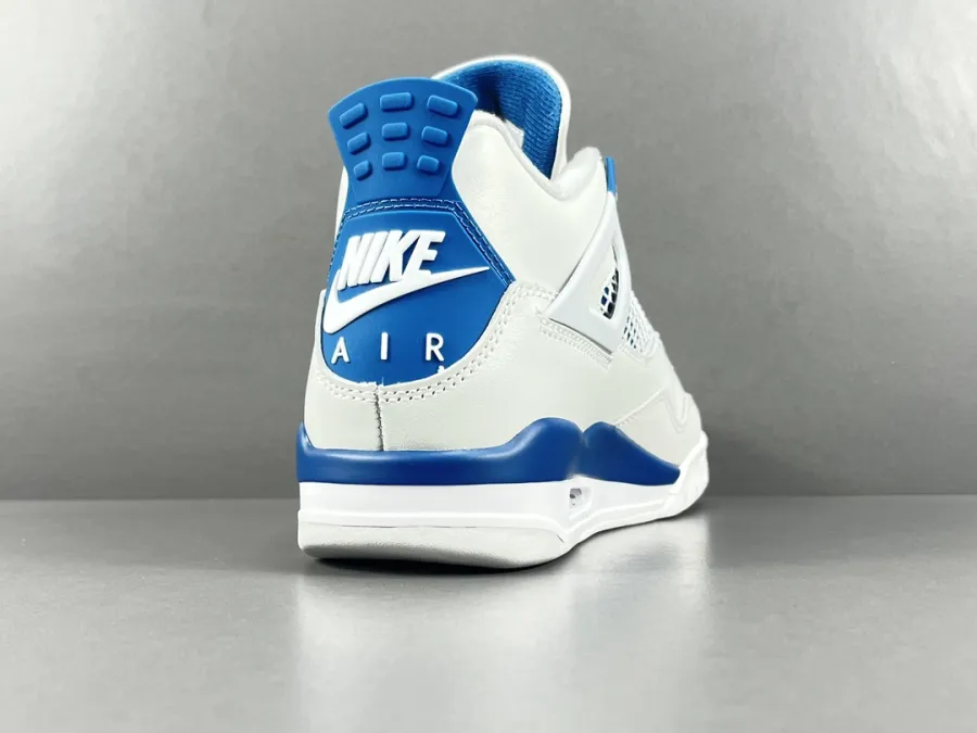 Air Jordan 4 Retro Military Blue 2024