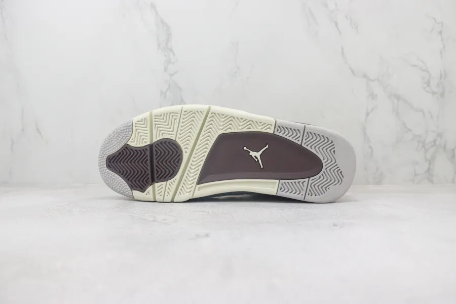 A Ma Maniére X Wmns Air Jordan 4 Retro Phantom 